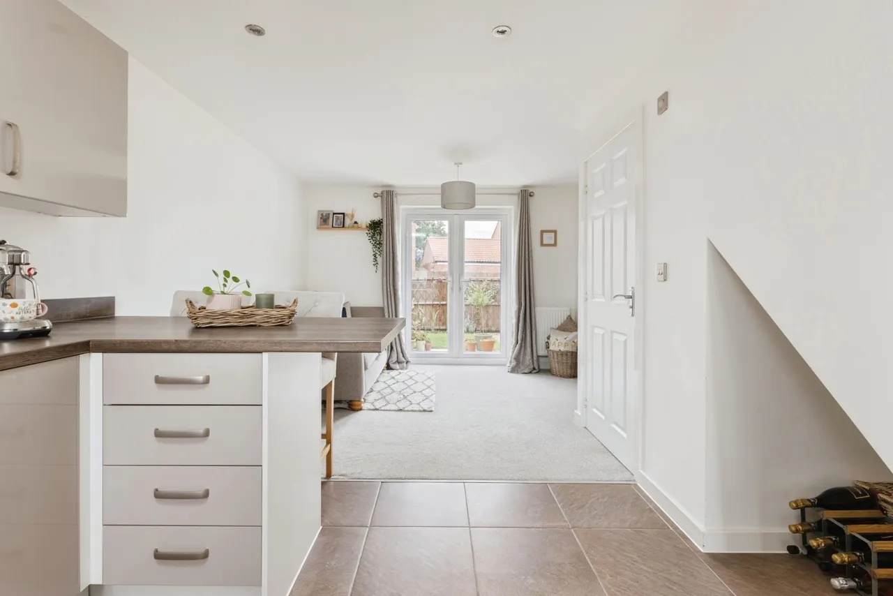 Chamberlain Rise, Wymondham, Norfolk, NR18, photo 11
