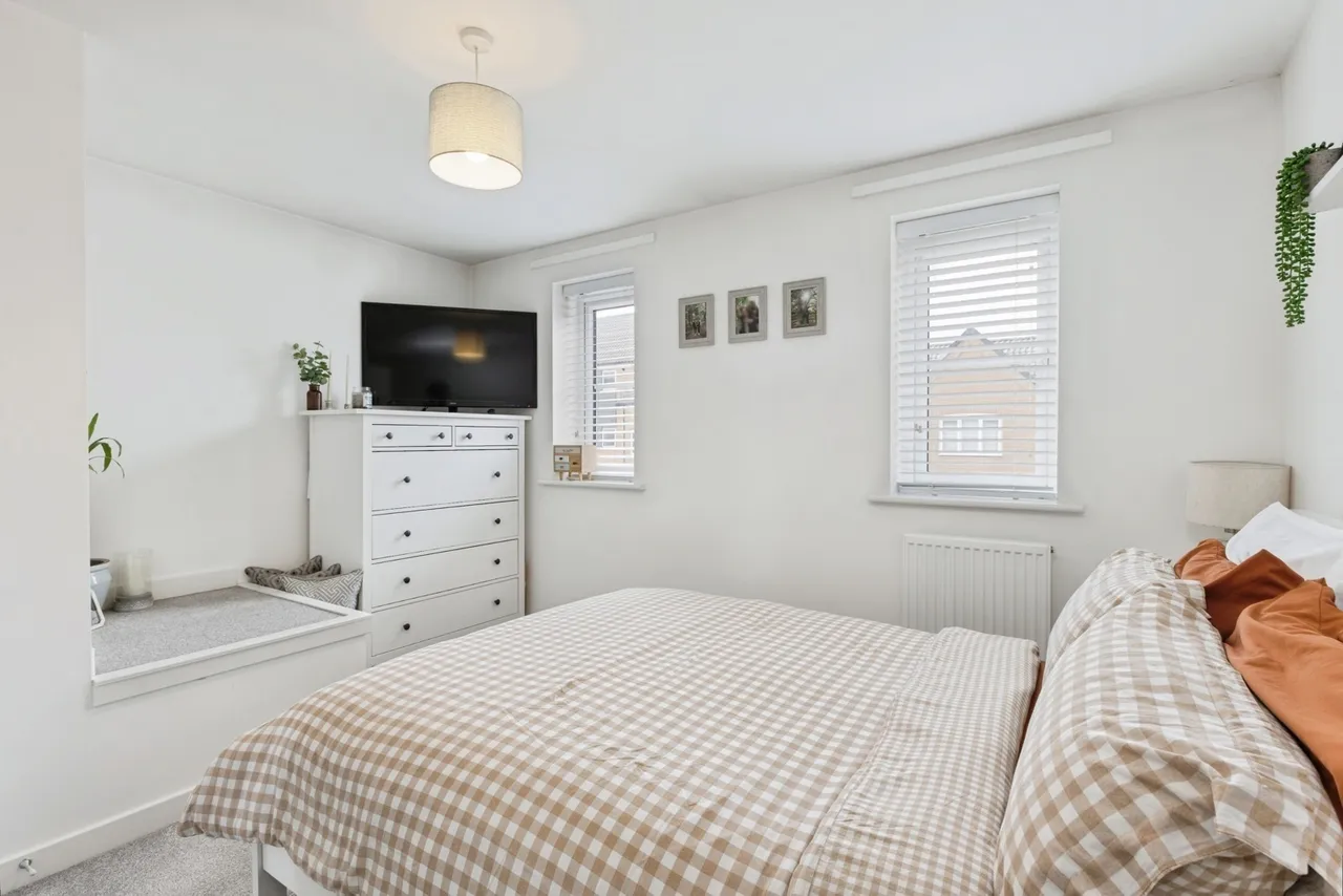 Chamberlain Rise, Wymondham, Norfolk, NR18, photo 15