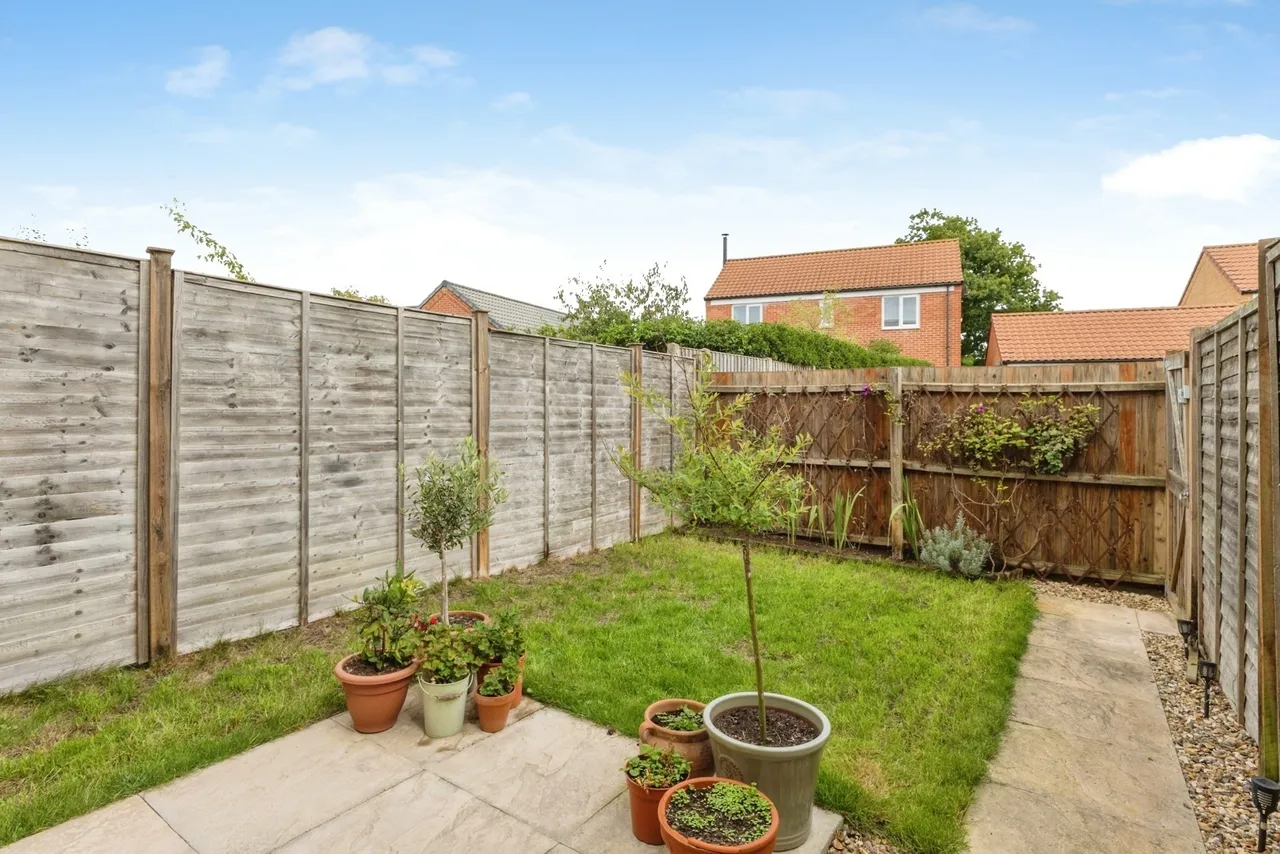 Chamberlain Rise, Wymondham, Norfolk, NR18, photo 6