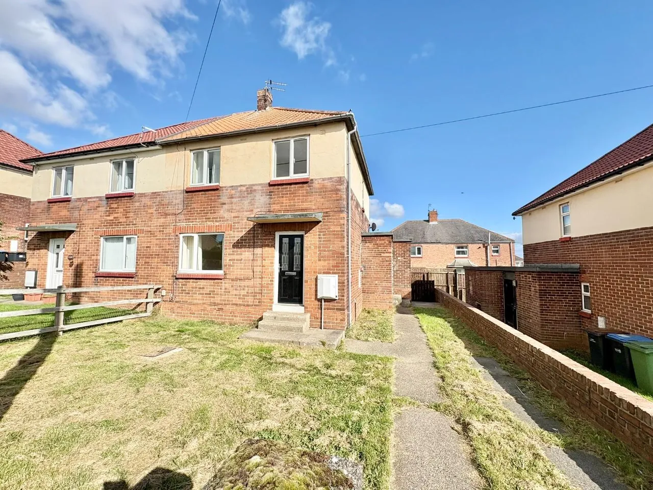 3 bed house to rent, Ullswater Road, Ferryhill, DL17