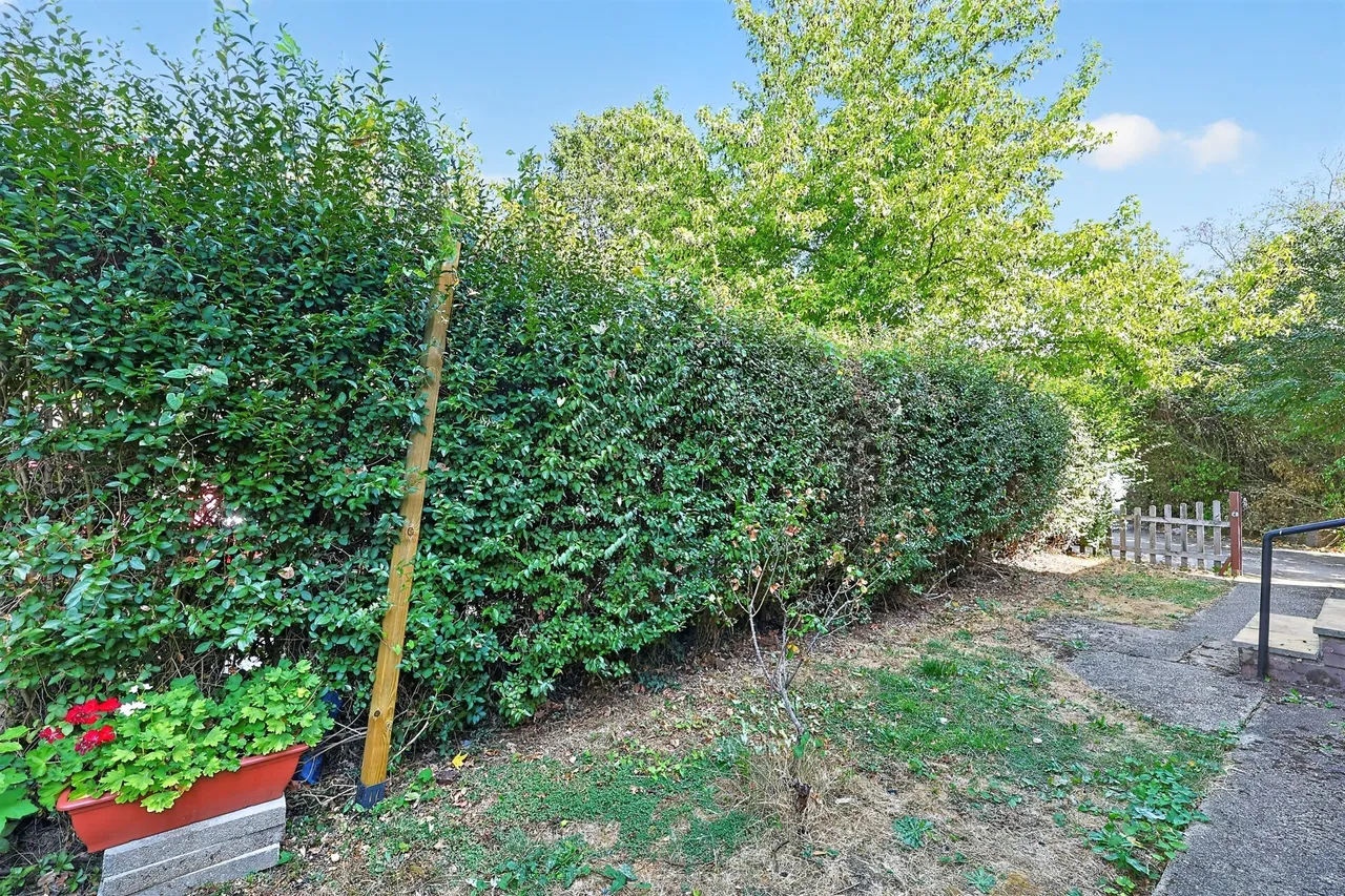 Gifford Gardens, London, photo 11