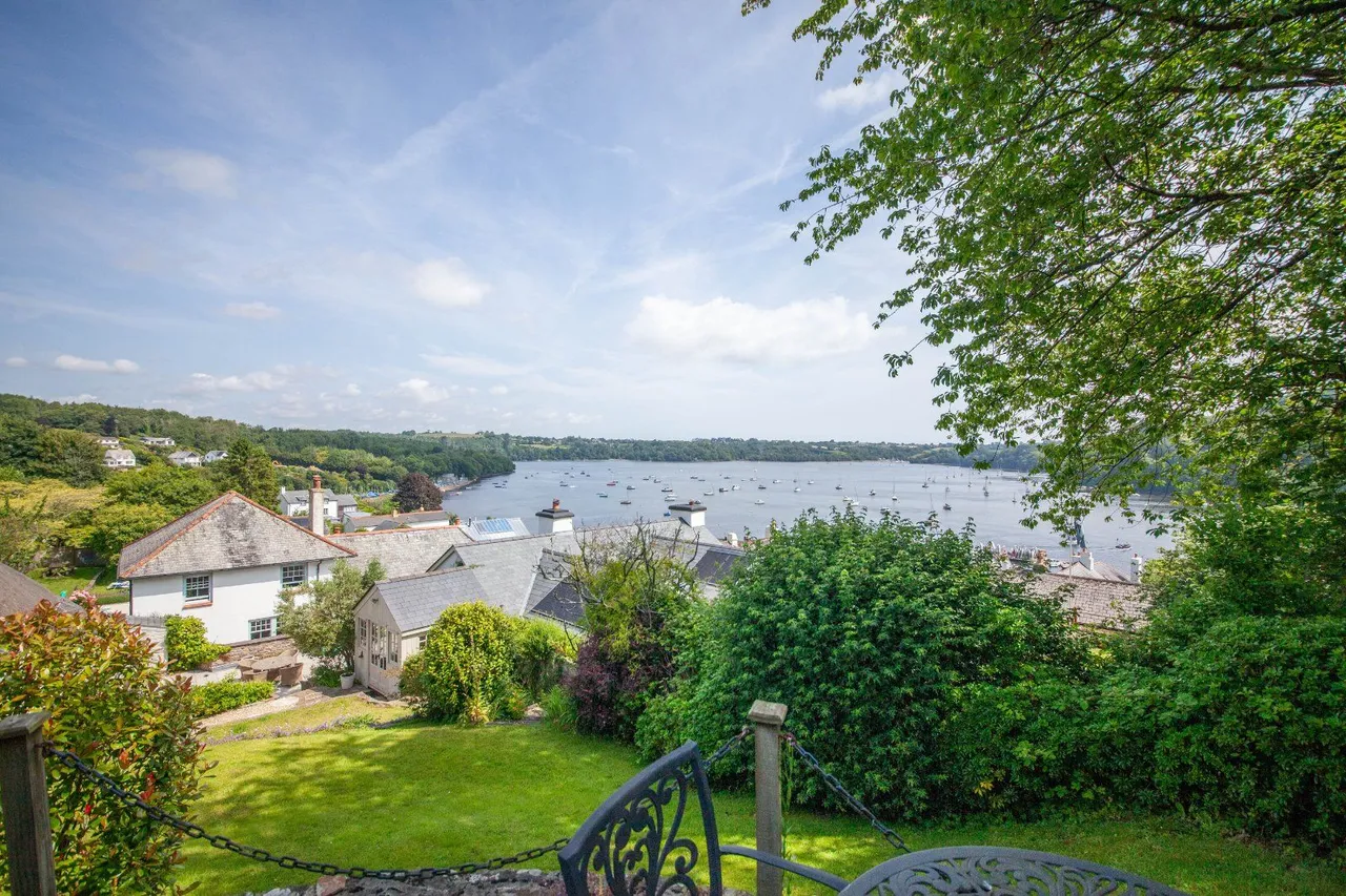 Manor Street, Dittisham, TQ6, photo 3