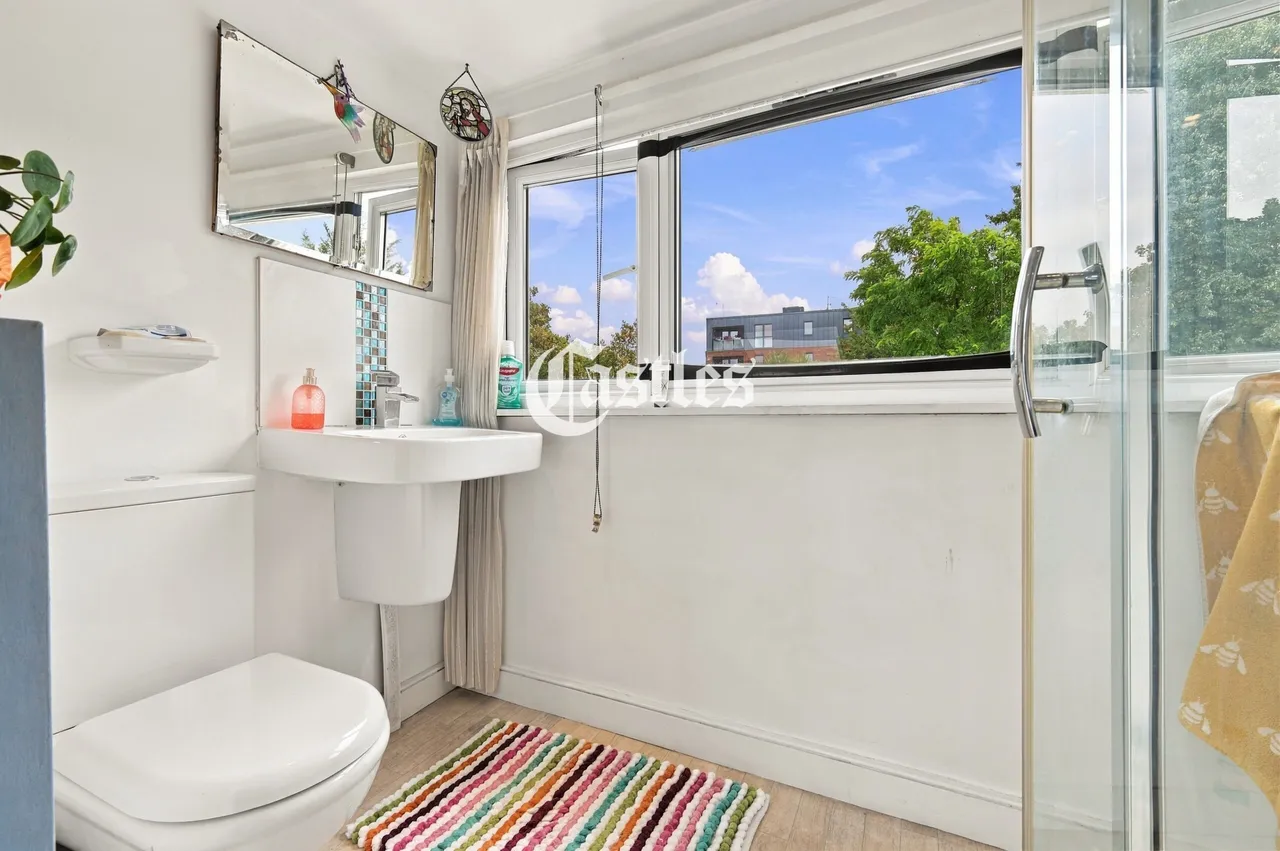 Beaconsfield Road, London, N15, photo 23