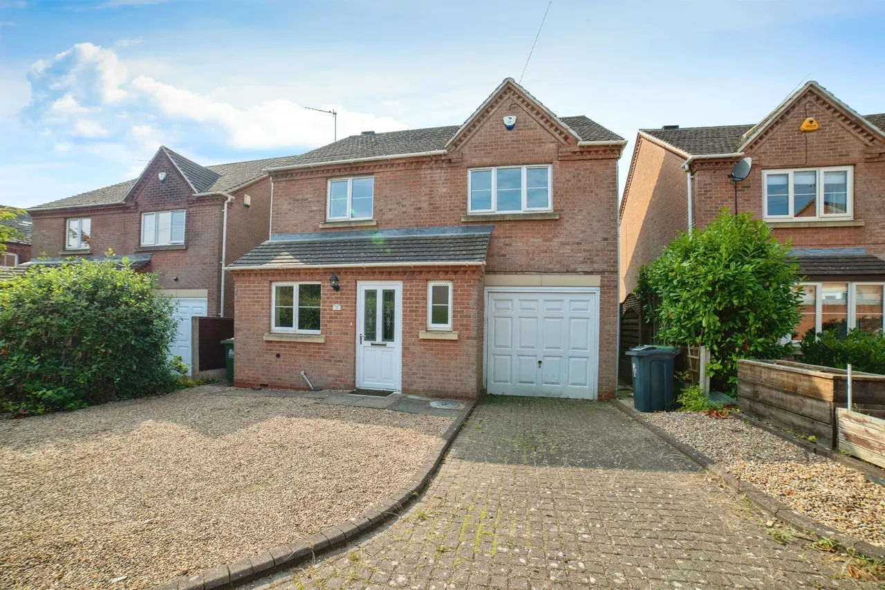 4 bed house for sale, Wichal Farm Close, Ripley, DE5