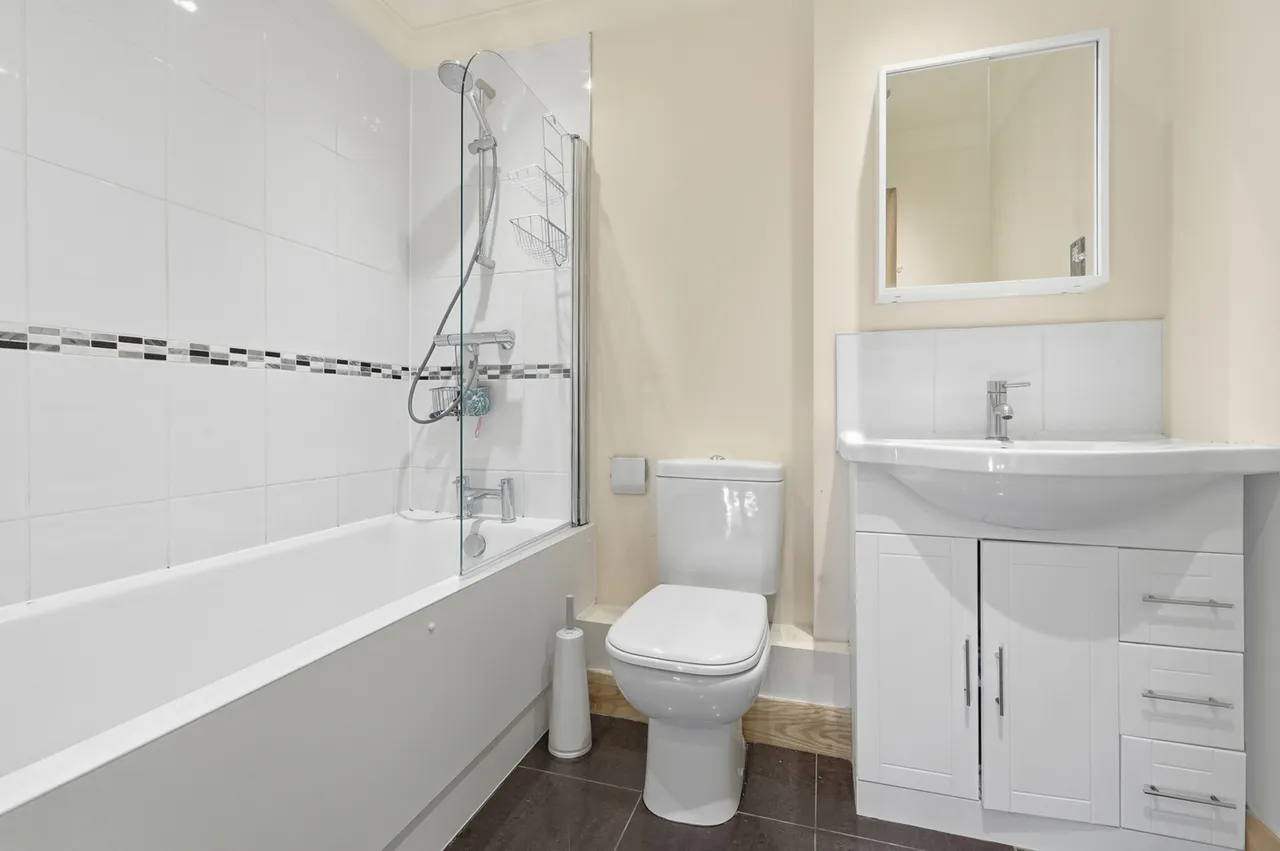 Mulberry Court, London, E1, photo 13