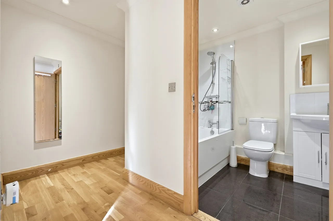 Mulberry Court, London, E1, photo 9
