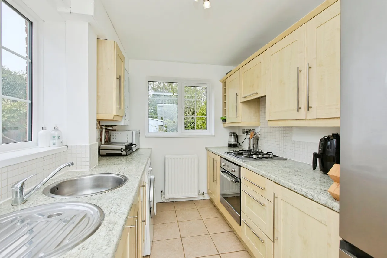 Thruxton Close, Alvaston, DE24, photo 2