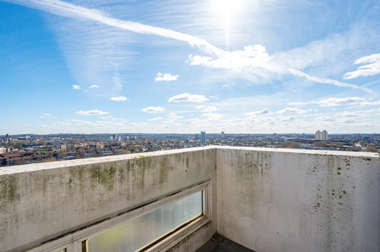 67 Holland Rise House, Clapham Road, London, photo 5