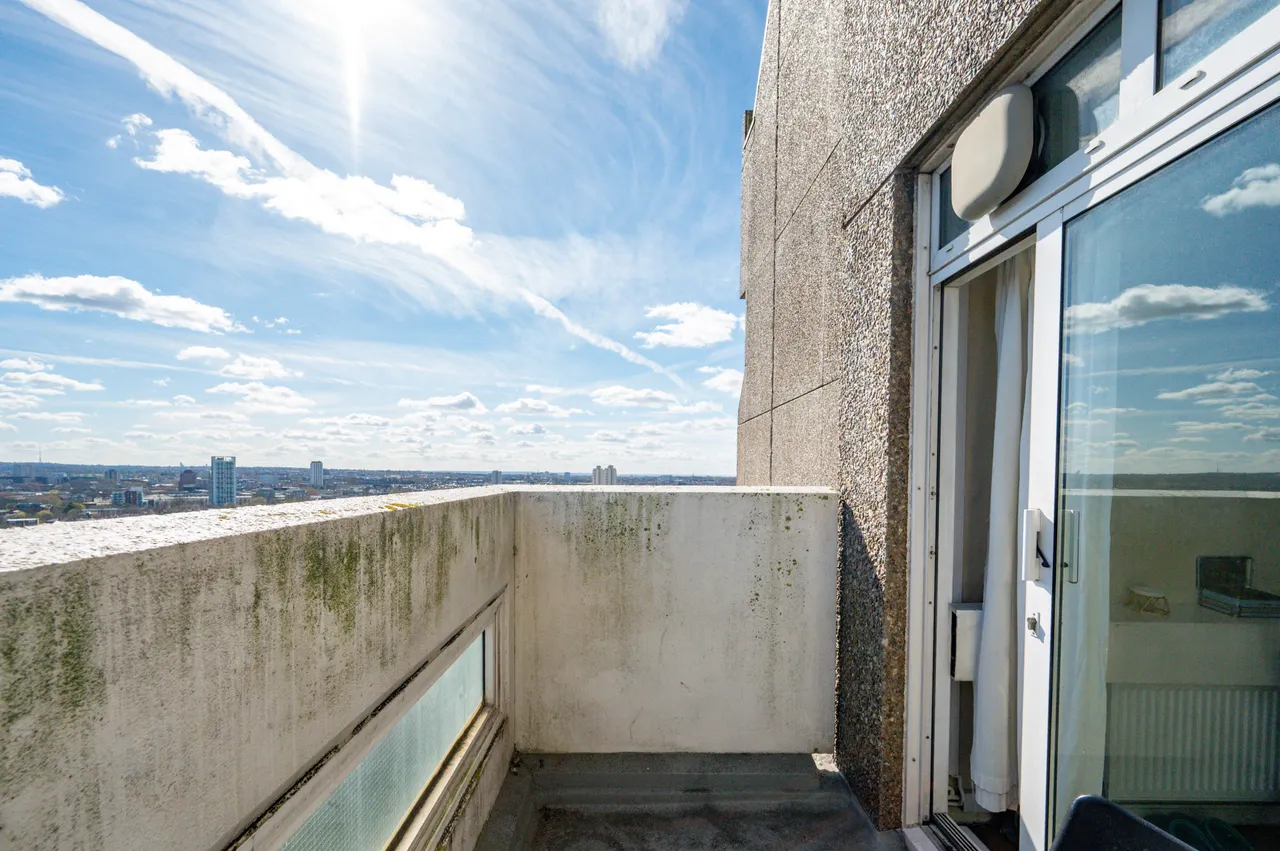 67 Holland Rise House, Clapham Road, London, photo 6