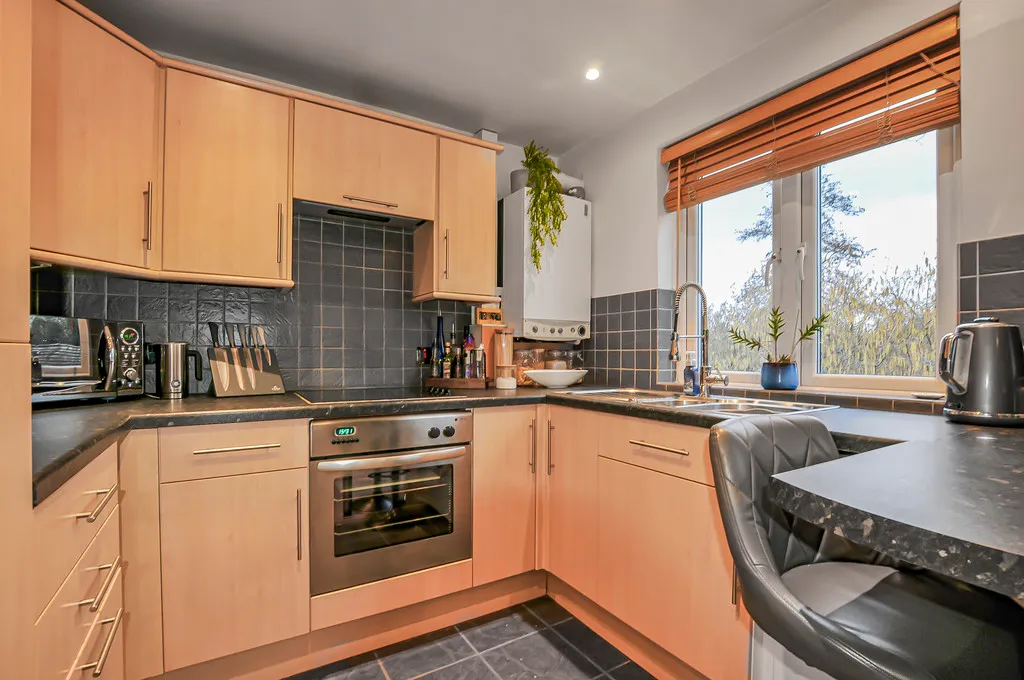 Whitehall Road, Uxbridge, UB8, photo 10