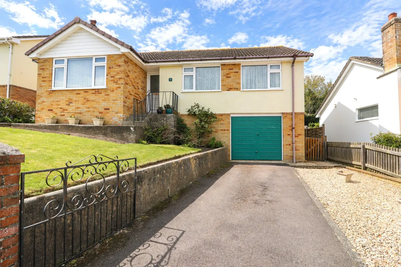 3 bed house for sale, Middleton Road, Bideford, EX39