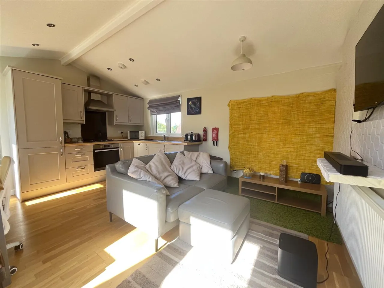 Golden Cross Park, Hailsham, BN27 4AW, photo 5