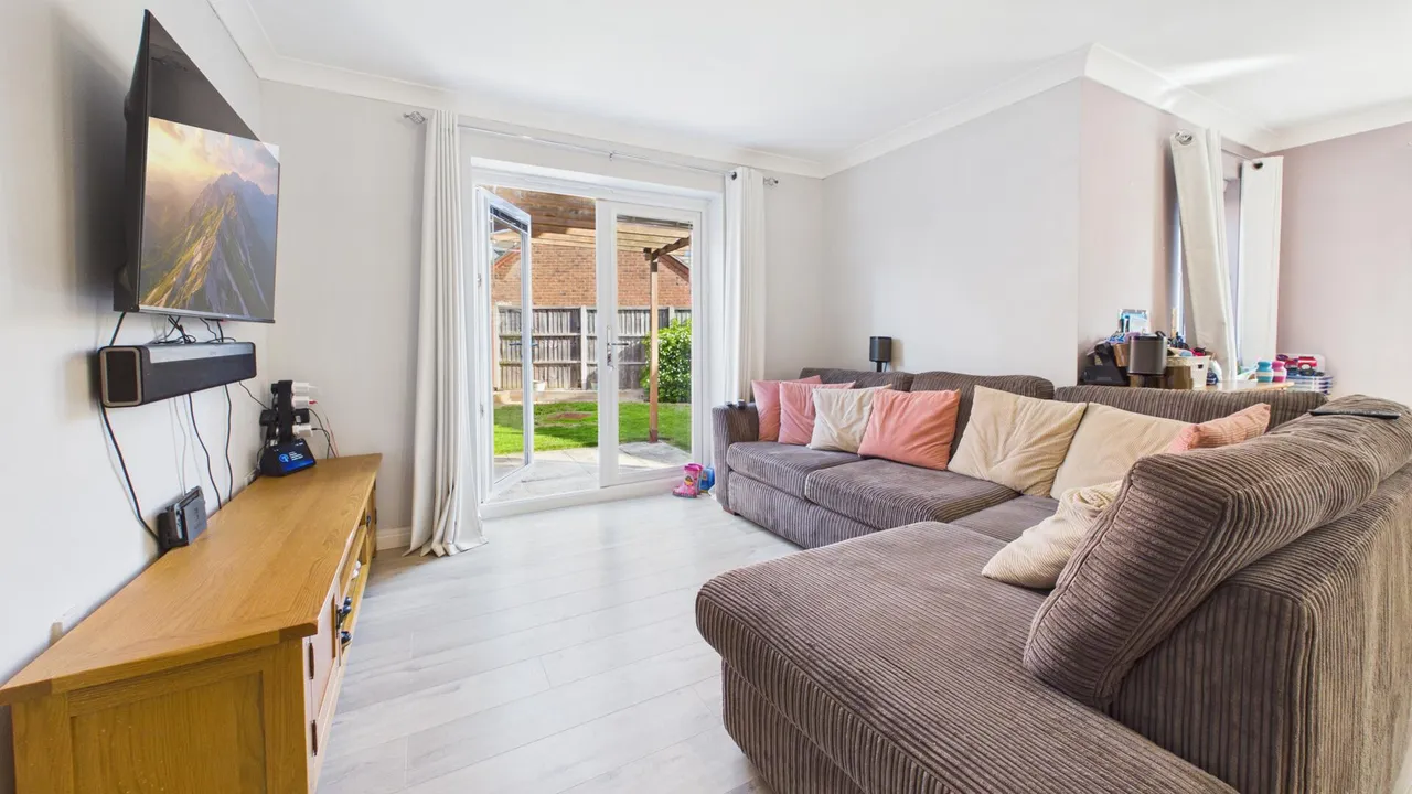 Laughton Drive, Stamford, photo 4