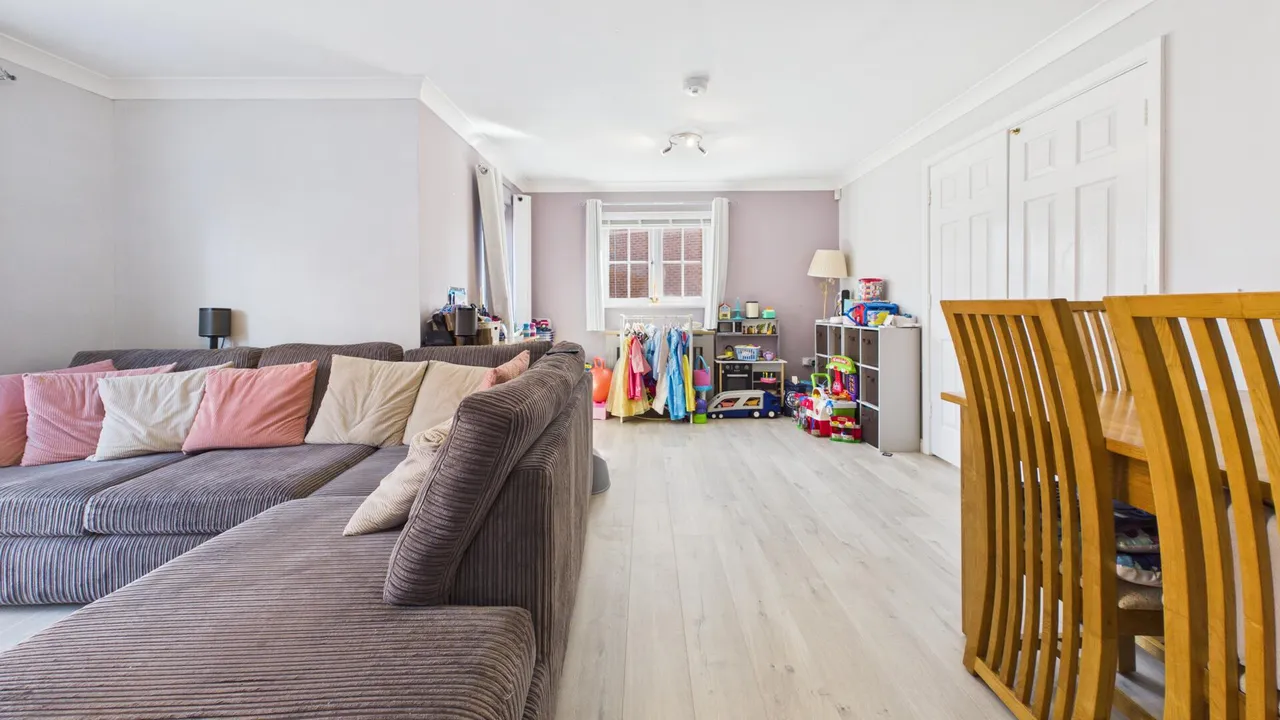 Laughton Drive, Stamford, photo 6