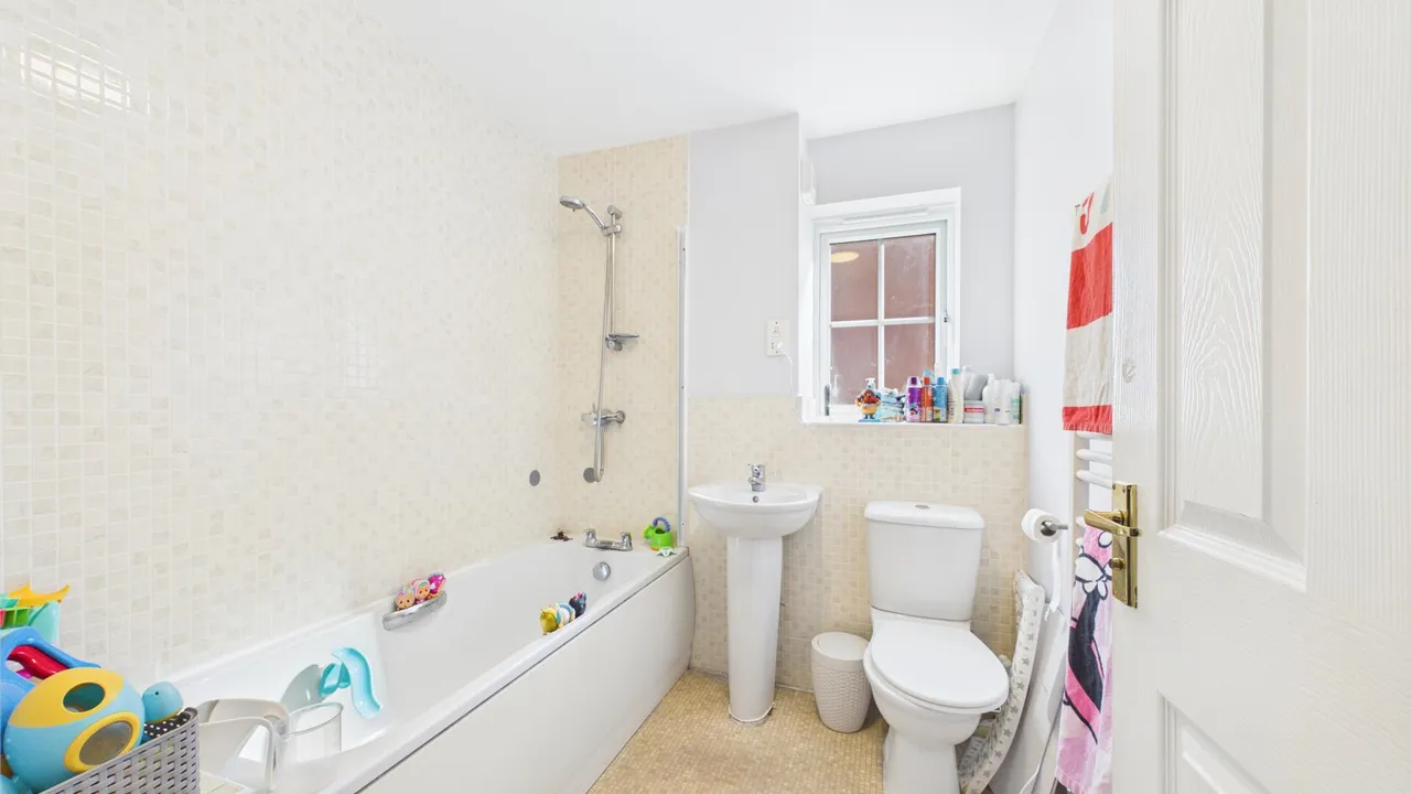 Laughton Drive, Stamford, photo 15