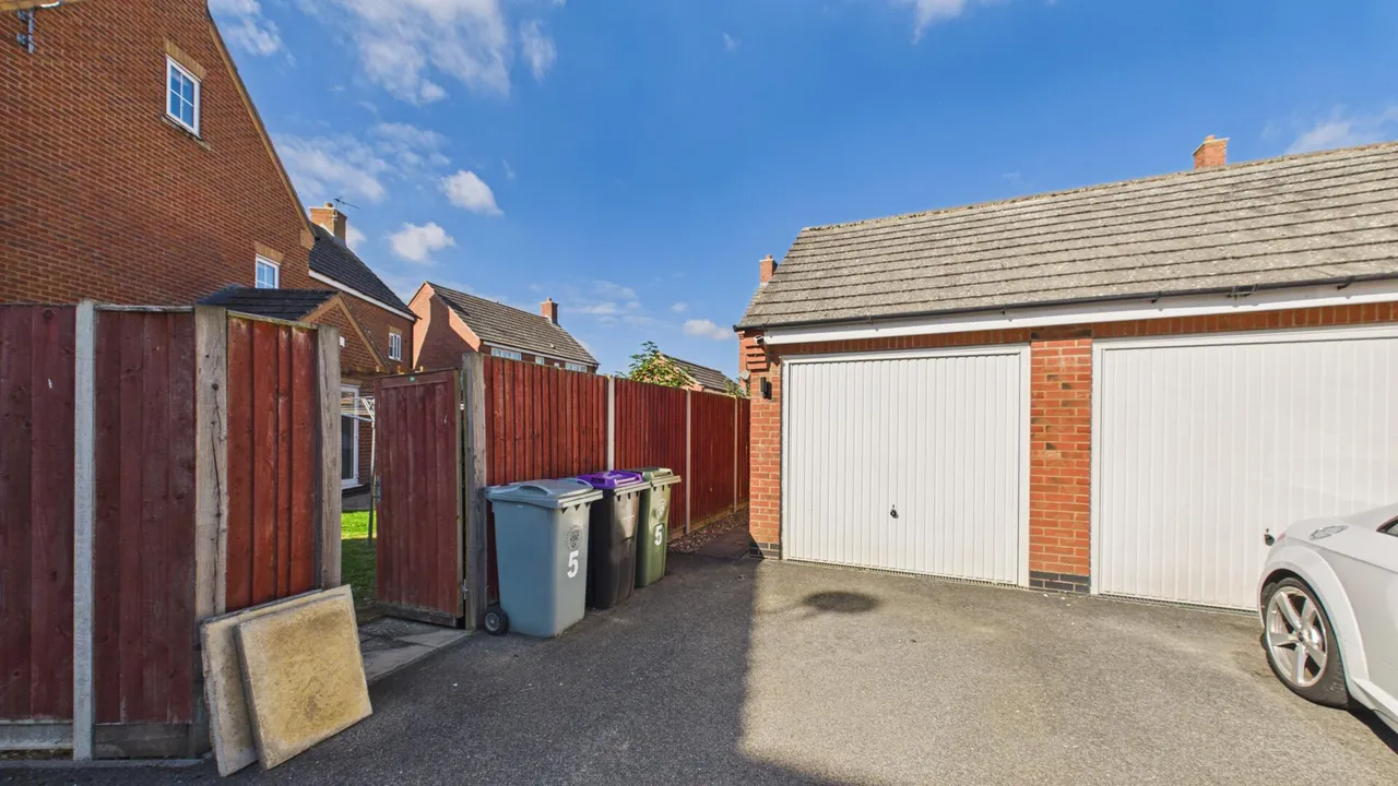 Laughton Drive, Stamford, photo 21