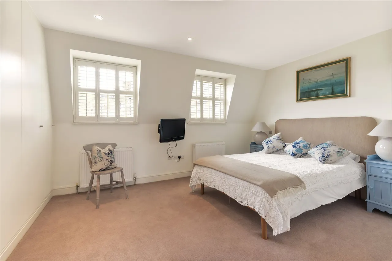 Knowsley Road, London, SW11, photo 12