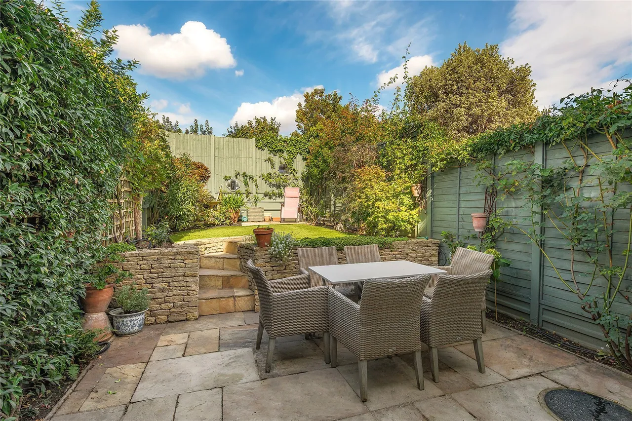 Knowsley Road, London, SW11, photo 6