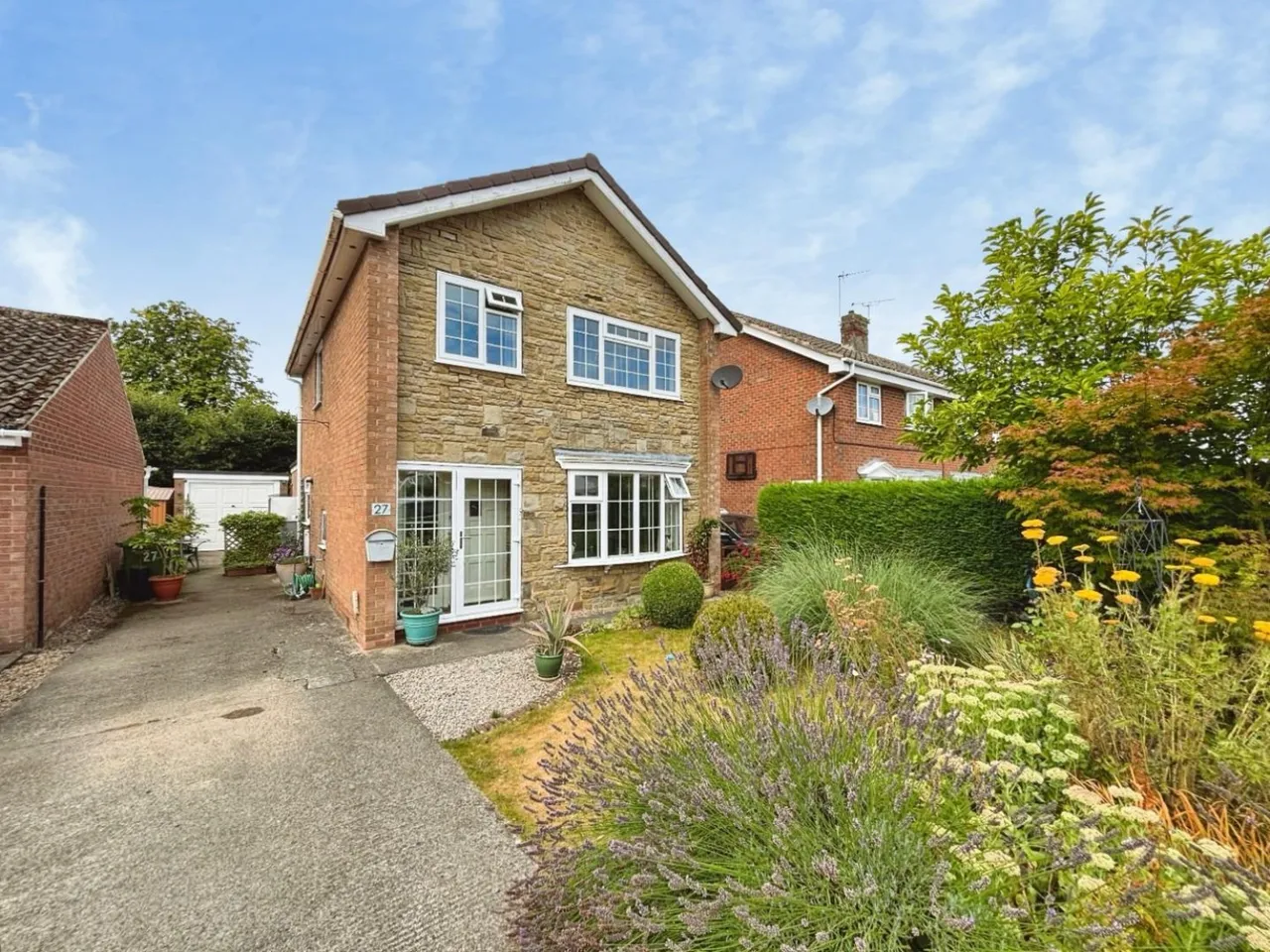 3 bed house for sale, Cleveland Way, Carlton Miniott, YO7
