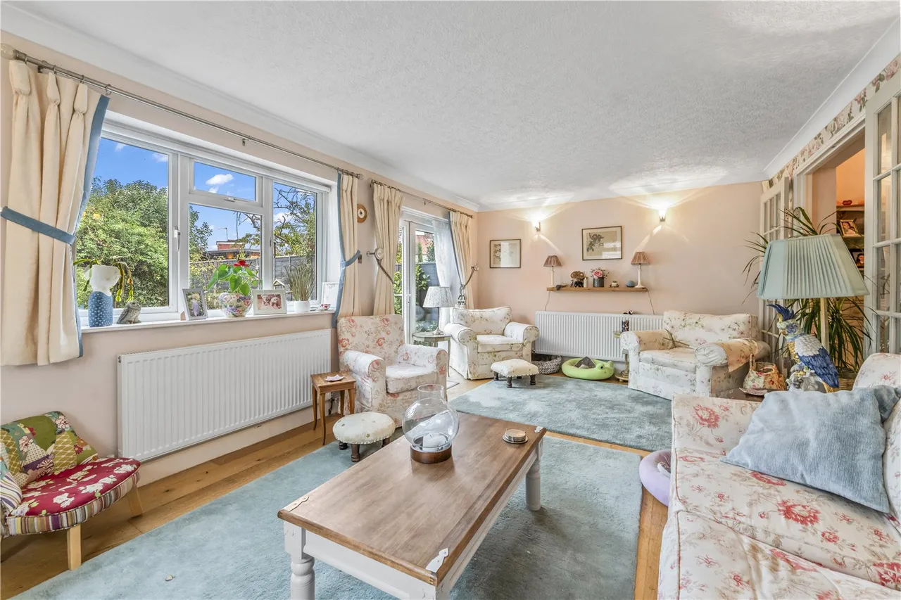 Argyle Avenue, Hounslow, TW3, photo 3