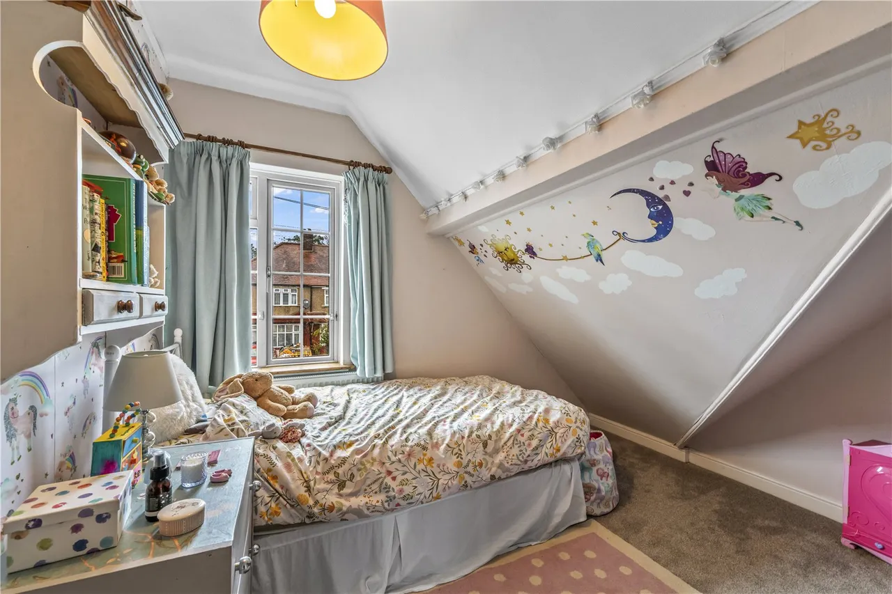 Argyle Avenue, Hounslow, TW3, photo 10