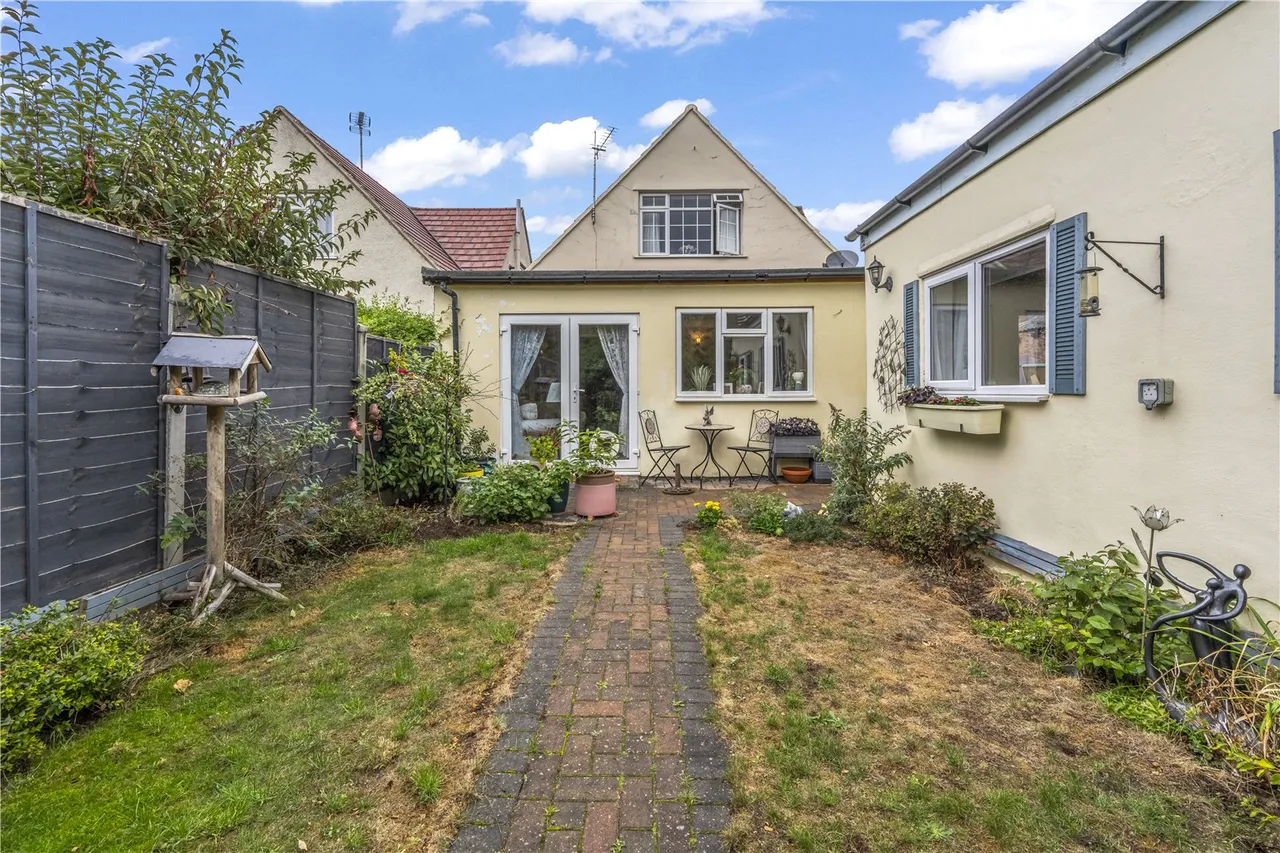 Argyle Avenue, Hounslow, TW3, photo 13