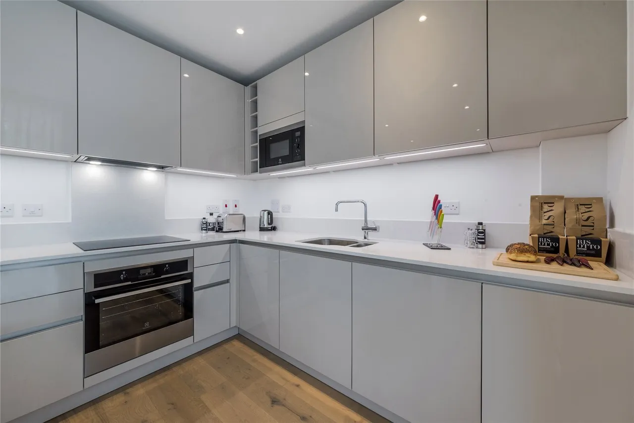 Rochester Place, Camden, NW1, photo 10