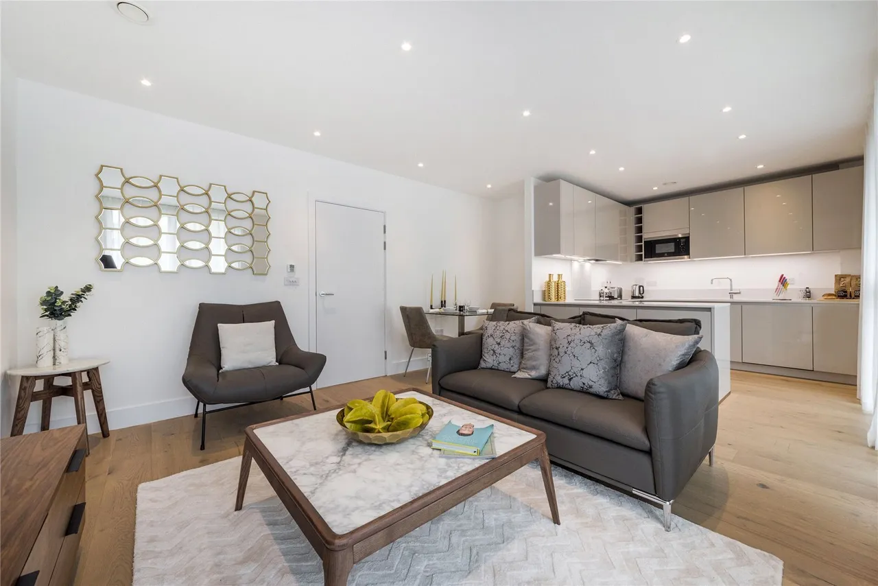 Rochester Place, Camden, NW1, photo 12