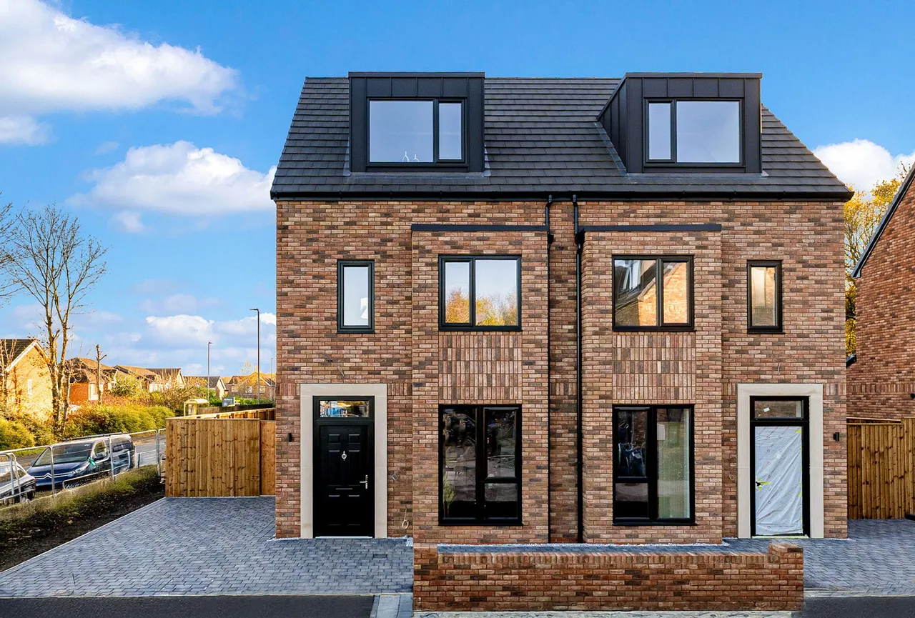 3 bed house for sale — Plot 1, The Dales, Okell Drive, Liverpool, Liverpool, L26 7XB