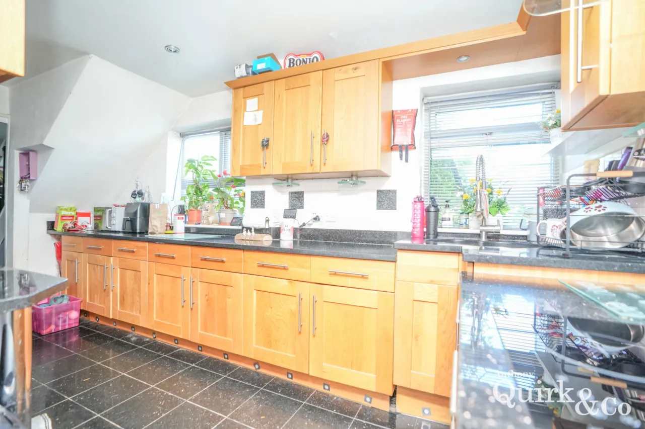 Hockley Road, Basildon, SS14, photo 6