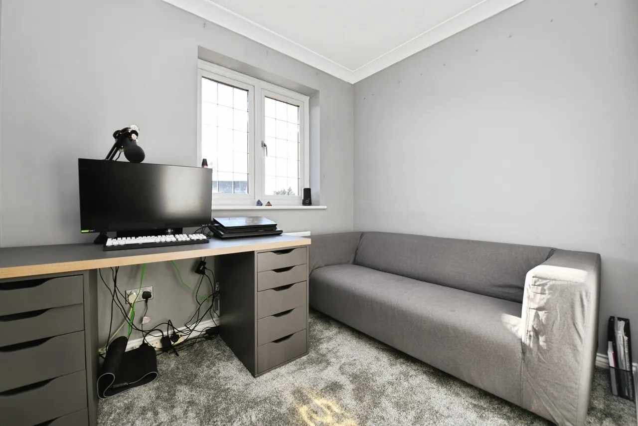 The Pines, Laindon, Basildon, Essex, SS15, photo 17