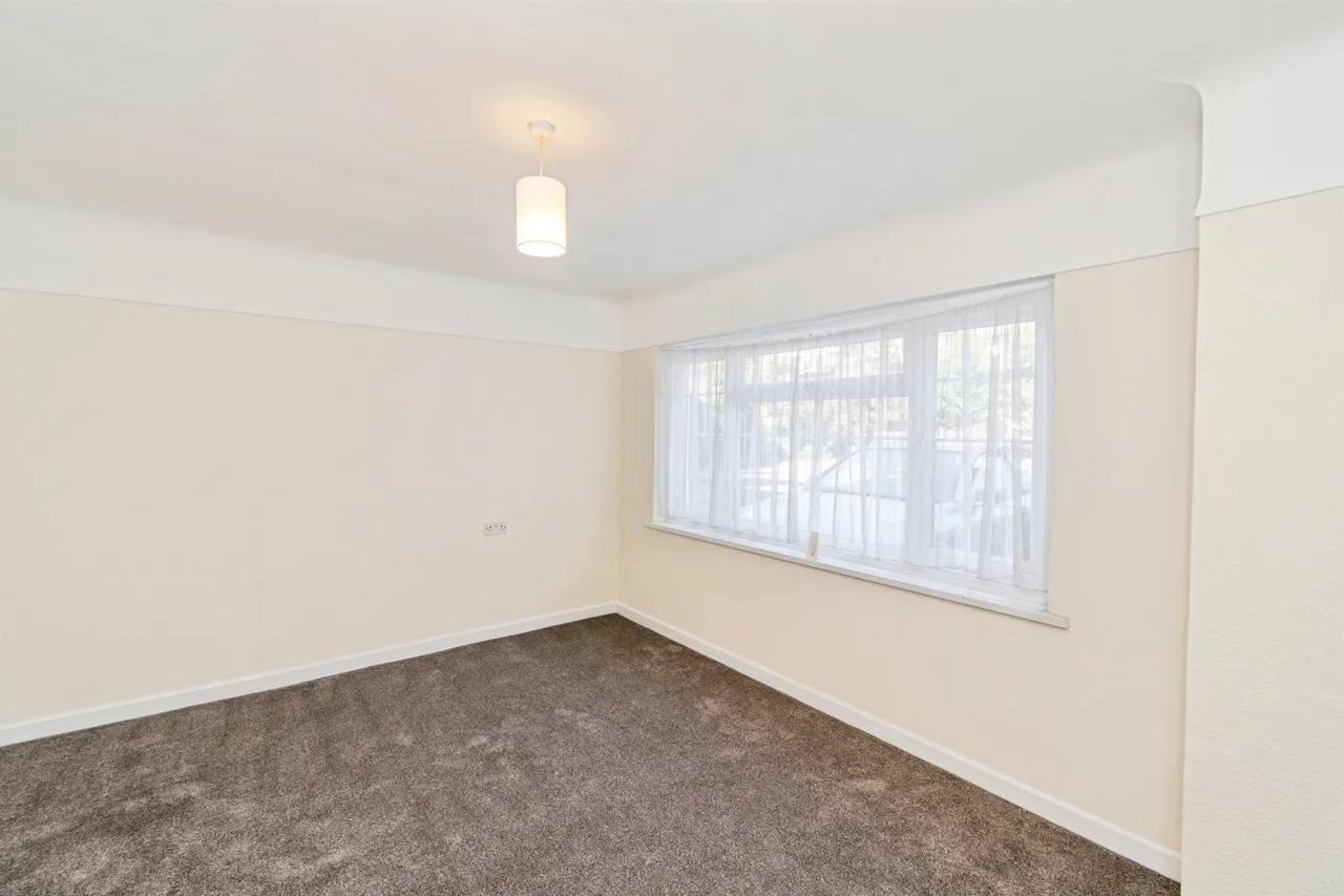 Archers Road, Southampton, photo 2