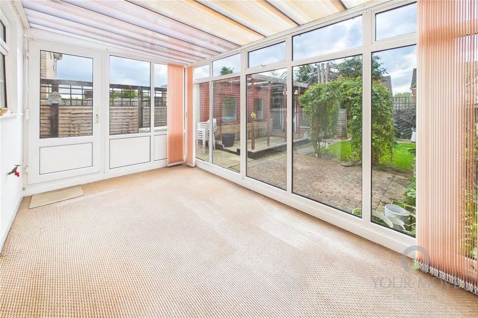 Douglas Court, Kettering, NN15, photo 8