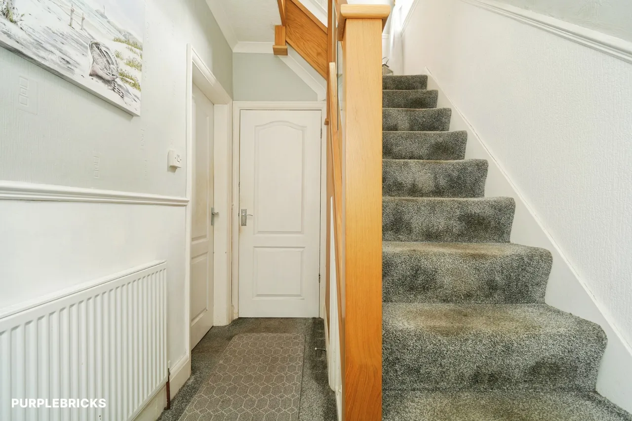 Bury Road, Manchester, M26, photo 3
