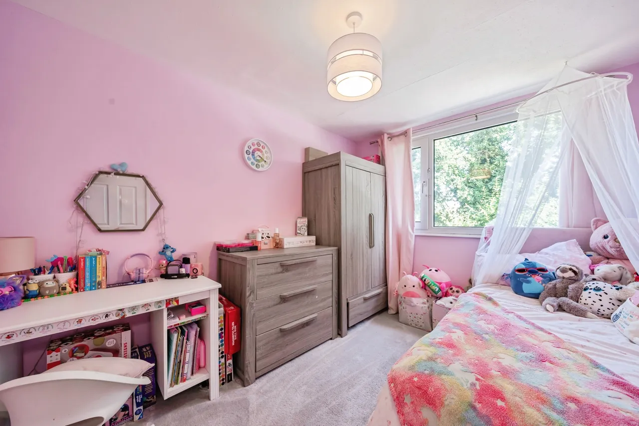 Dale Crescent, St. Helens, WA9, photo 10