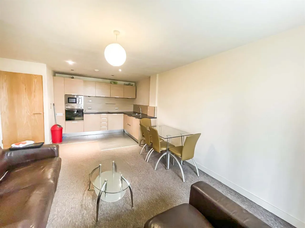 Hornbeam Way, Green Quarter, M4, photo 3