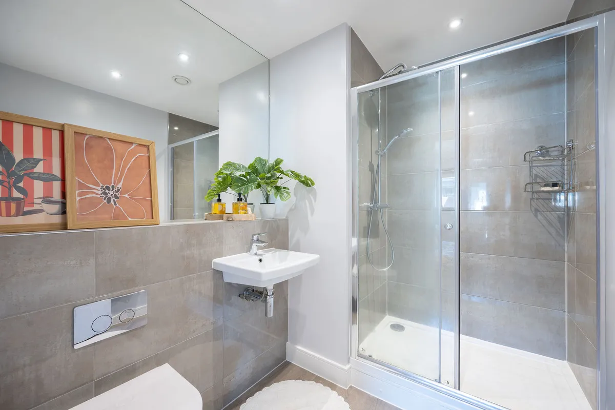 Horsham, RH13, photo 13