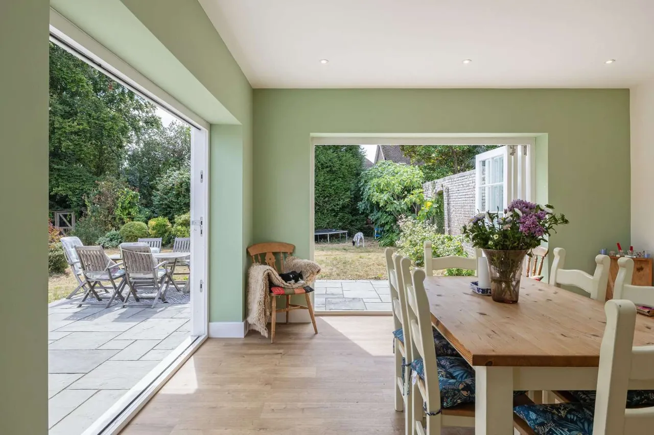 The Street, Appledore, TN26, photo 11