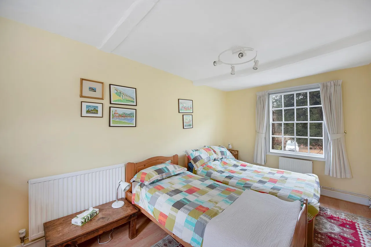 High Street, Barkway, SG8, photo 19