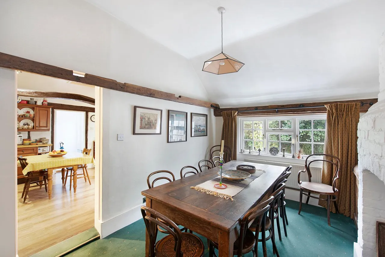 High Street, Barkway, SG8, photo 13