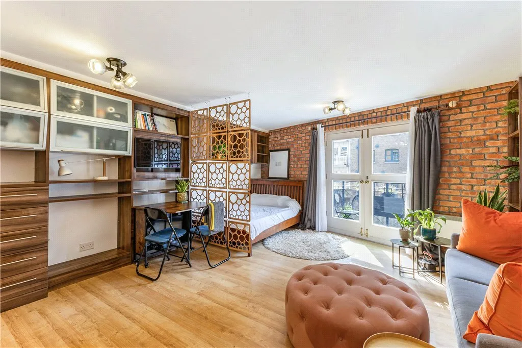 Apartment for sale in Shad Thames, London, SE1, photo 2
