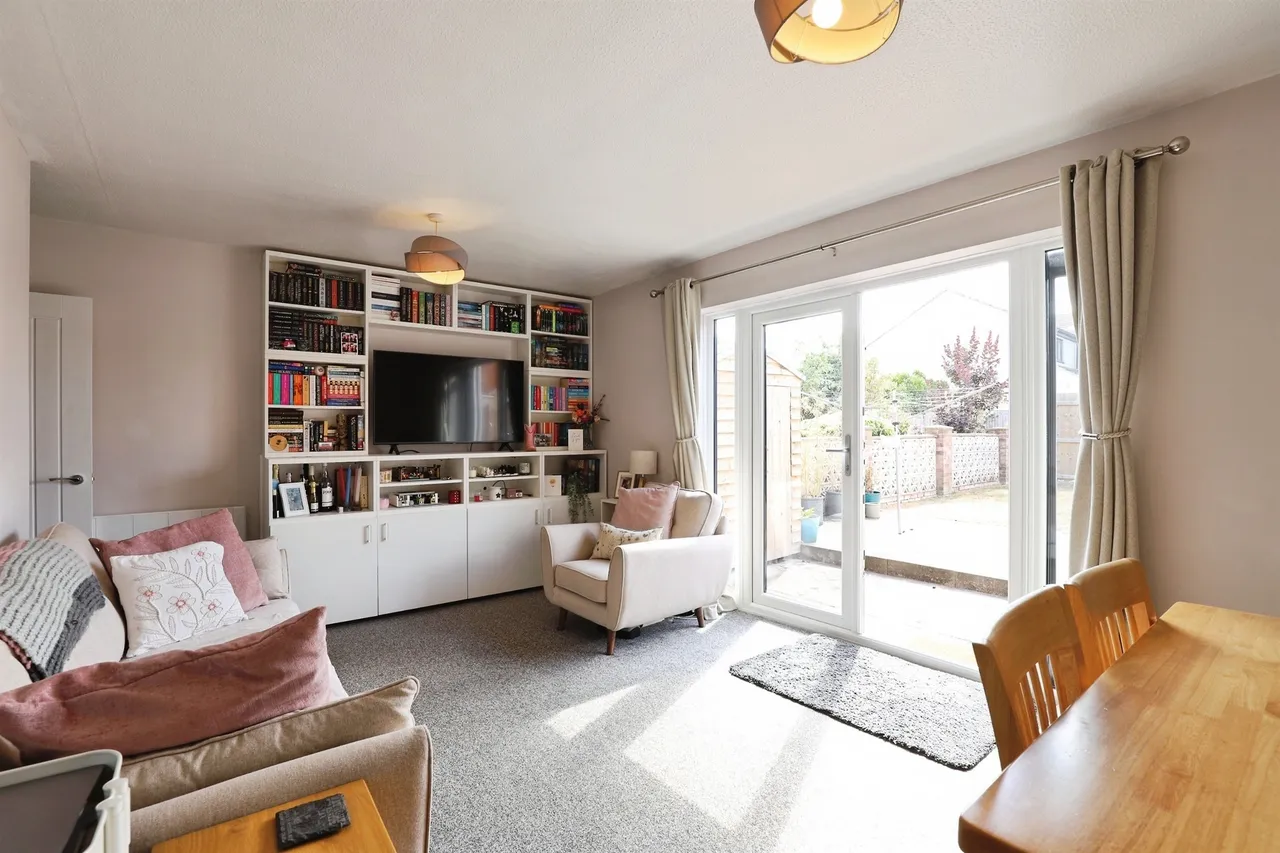 Churchill Road, Stamford, PE9, photo 4