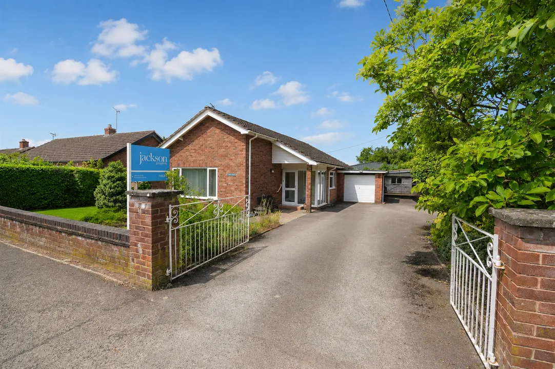 3 bed house for sale — Manley Crescent, Pembridge