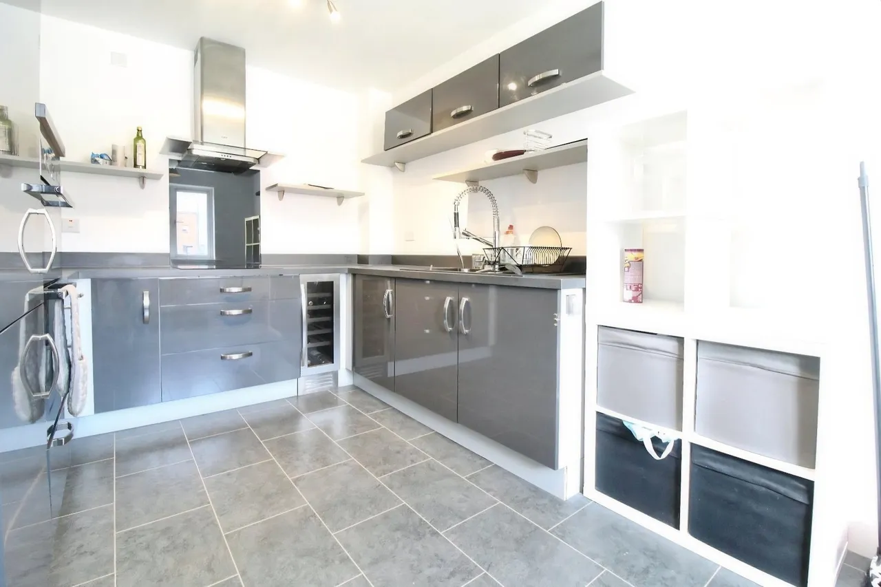 Cable Place, Hunslet, LS10, photo 4