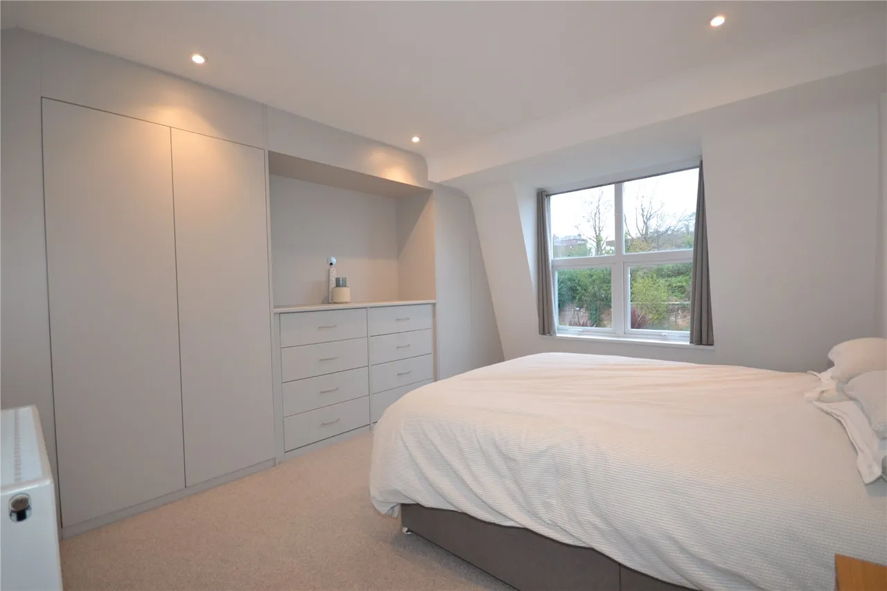 Gosport Street, Lymington, Hampshire, SO41 9BG, photo 6