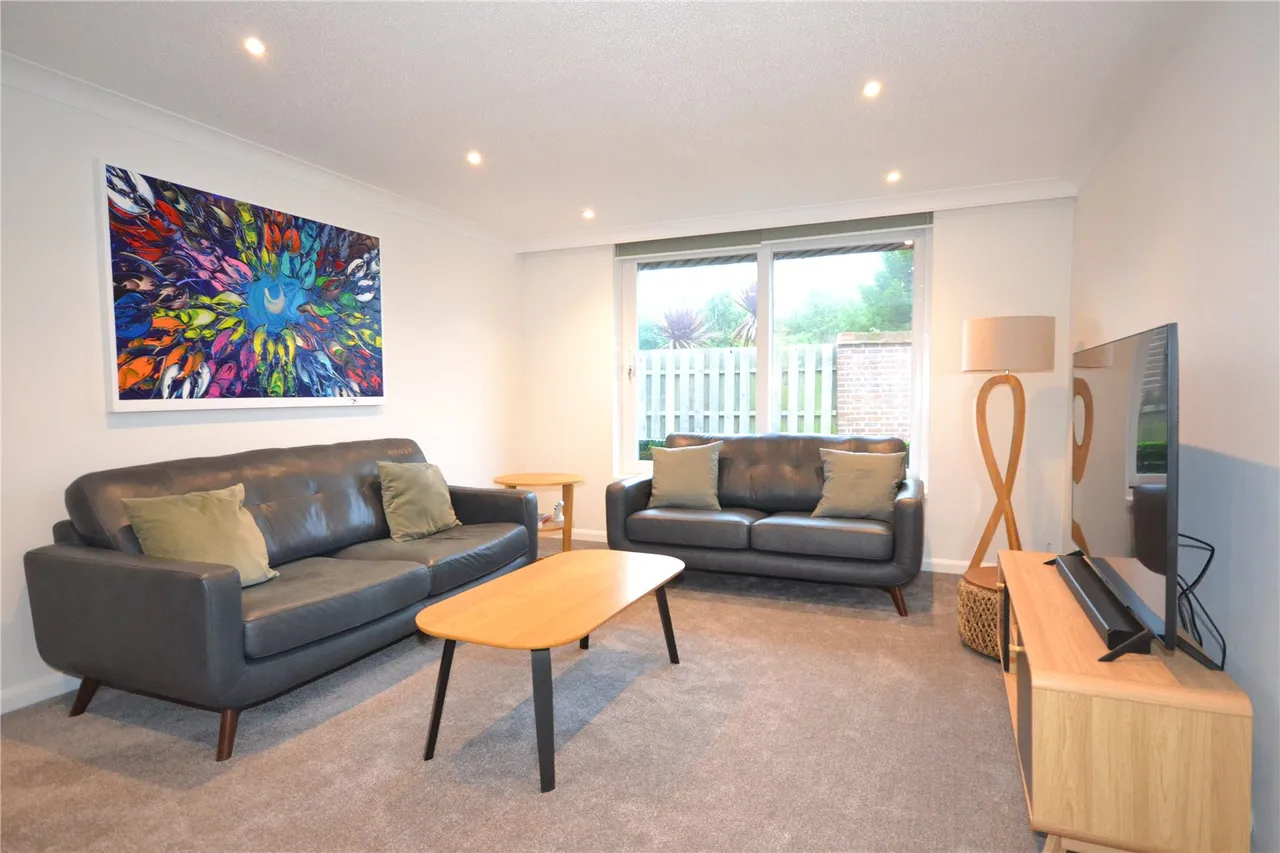 3 bed house for sale — Gosport Street, Lymington, Hampshire, SO41 9BG