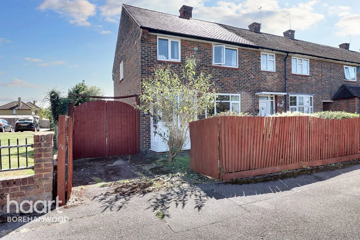 3 bed house for sale, Croxdale Road, Borehamwood, WD6