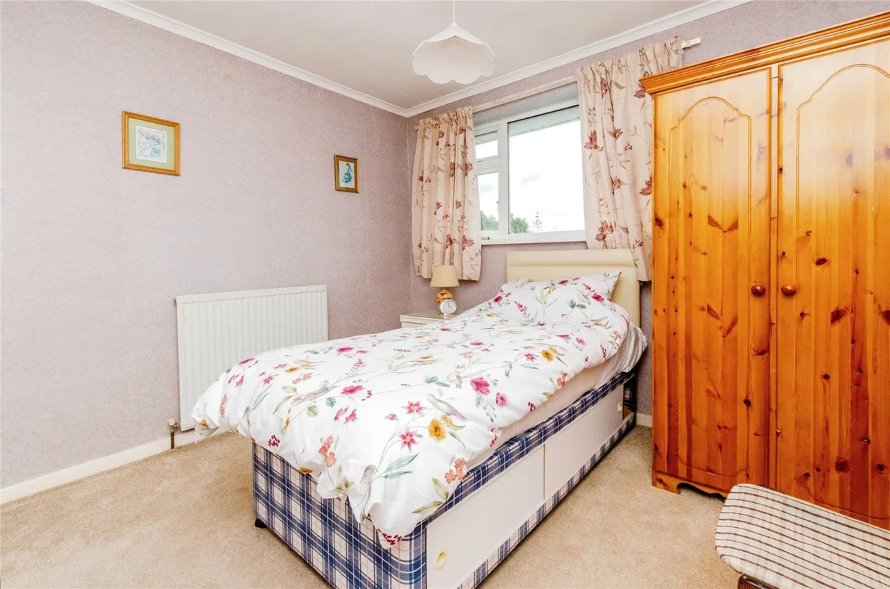 Kingsway, Essington, West Midlands, WV11, photo 10