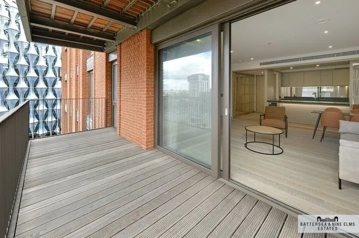 Embassy Gardens, SW11, photo 9