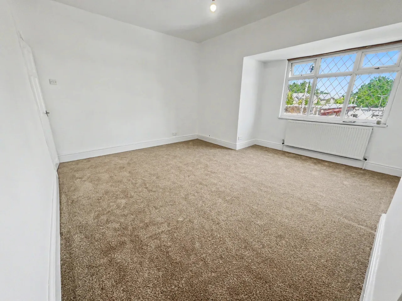 Kingswood Road, Prestwich, M25, photo 6
